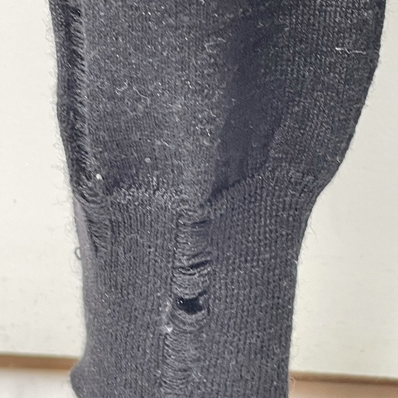 Saint Laurent distressed sweater - Picture 5 of 10